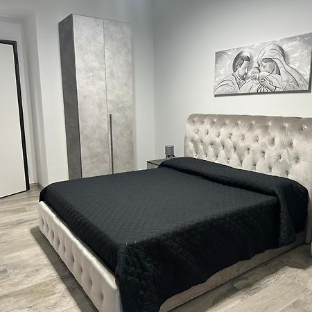 Bonahouse Apartment คาตาเนีย ภายนอก รูปภาพ